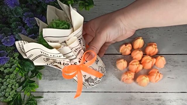 Самые популярные цветы из мыла!! Букет тюльпанов "Огонёк". Заливка силиконовых форм и сборка букета смотреть онлайн