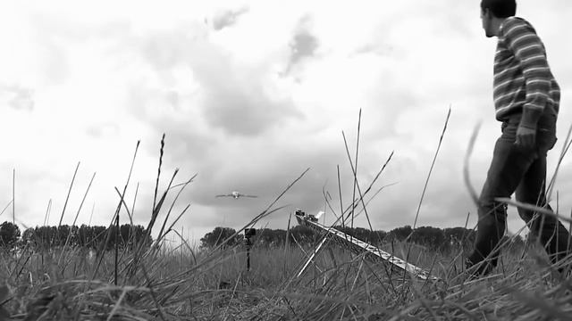 Беспилотник Gatewing X100 для геодезии -  демонстрация продукта 2009 смотреть онлайн