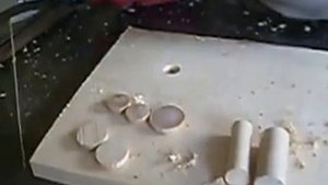 Заделка сучков в древесине