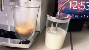 Кофе машина Jura E8 Piano White (15585) 2023г.