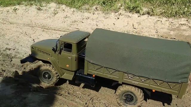 Первая покатушка на радиоуправляемой модели 1/10 Урал 43206 Rc scale Ural 43206 first run смотреть онлайн