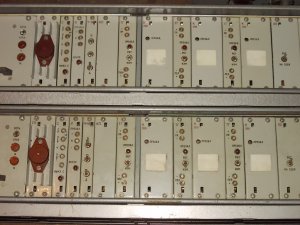 ВОЕННАЯ АППАРАТУРА  СВЯЗИ П-327- 3. #военная #аппаратура #связь #разбор