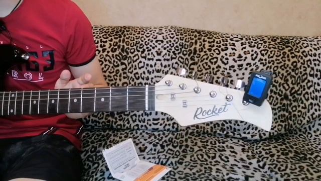 КАК ПОЛЬЗОВАТЬСЯ ГИТАРНЫМ ТЮНЕРОМ? смотреть онлайн