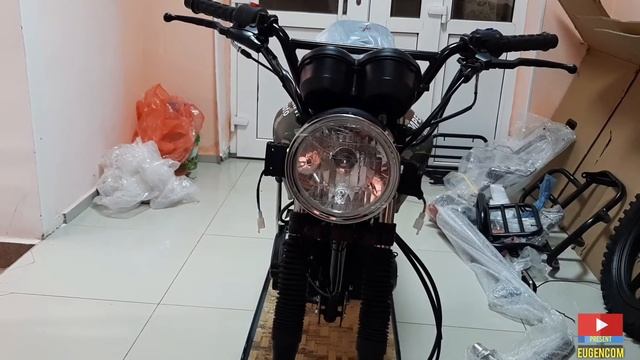 Мотоцикл Baiga Hunter 250 куб. // распаковка и начало сборки. Часть 1. смотреть онлайн