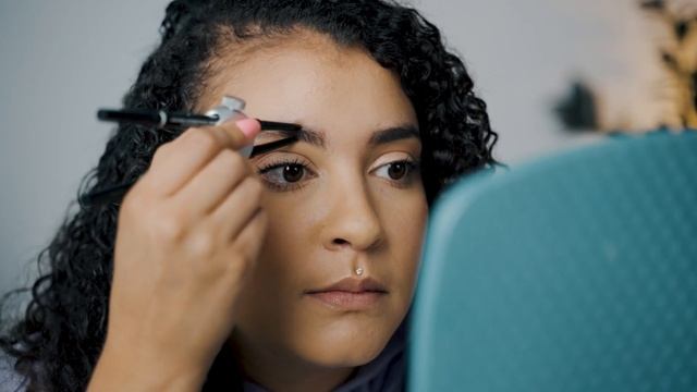 You Need This Eyebrow Tool! Quick Review Of The Brow Tool! смотреть онлайн