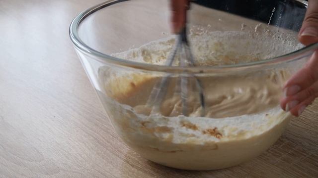 Простой пирог с сушеным инжиром и корицей. Вкусная осенняя выпечка