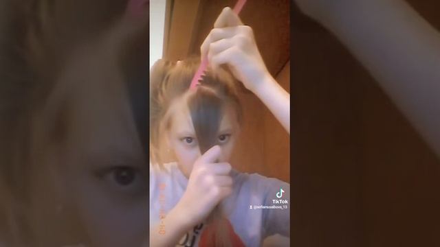 Стригу корейскую челку за 5 минут .Челка получается объемная как у кореянок