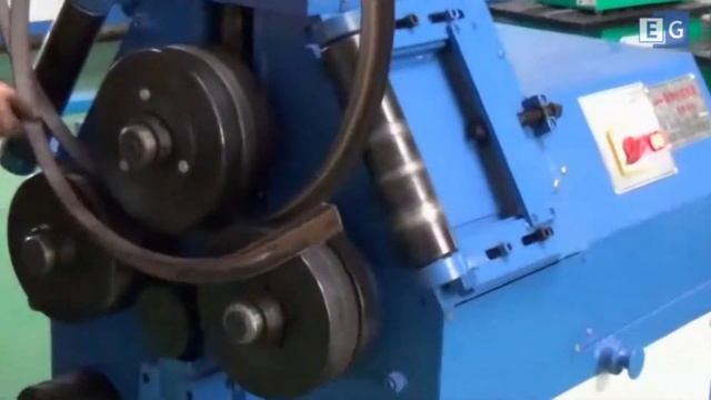 Ручной станок для формовки фланцев для воздуховода смотреть онлайн