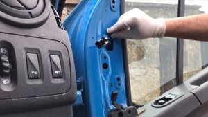 Renault Master wing Mirror Replacement
