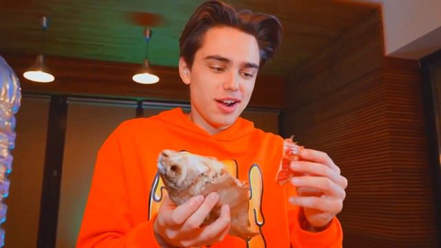 Как снимали А4: Кто Больше ПОТОЛСТЕЕТ за 24 Часа ! смотреть онлайн