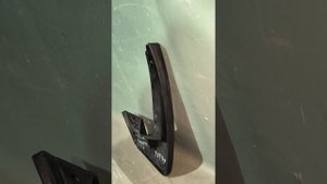 30579 Брызговик передний левый Renault Logan 2005-2014