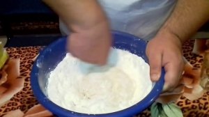 как замесить крутое тесто на пельмени и хинкали