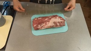 Сыровяленая свиная шея(коппа). Нереально вкусно.