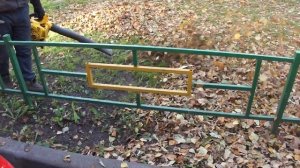 Воздуходувка CHAMPION GВV326S. Чем убрать листву?