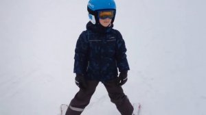 Горные лыжи. Обучение детей. Повороты с закантовкой лыжи. (4 года)