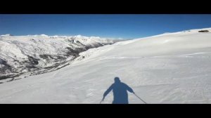 Amazing off piste skiing. Les Menuires 3 Valleys.