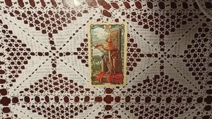 ЧТО ОН ЧУВСТВУЕТ КО МНЕ? Выбери карту. 3 варианта.