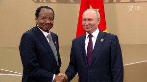 Владимир Путин провел большую серию встреч с коллегами из стран Африканского континента
