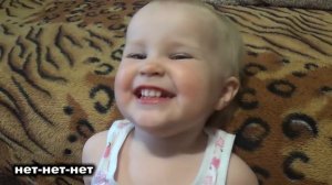 РЕБЕНОК 1 год РАССКАЗЫВАЕТ СТИХ
