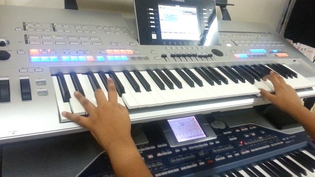 Lambada, Danza Kuduro and Ma Cherie Remix on Tyros 4 смотреть онлайн