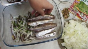 Сочная и вкусная мойва запеченная в духовке.