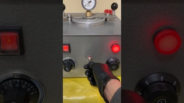 Универсальный Зуботехнический полимеризатор