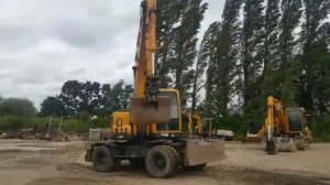 Used Hyundai ROBEX 140W-9 - 2010 for sale | Used excavator |  equippo.com | Used heavy equipment