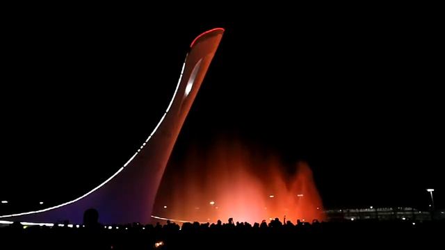 Олимпийский Факел Сочи. Поющие фонтаны. Замедление. Olympiс torch of Sochi. Singing Fountains)