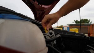 БОРТЖУРНАЛ SKODA RAPID 2015... РАПИД - МАСЛО - НЯМ - НЯМ...