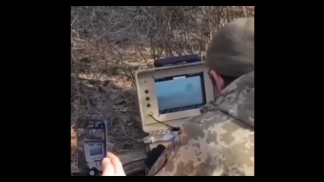 архитектор цветных революций