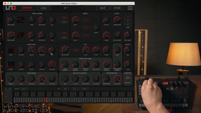 IK Multimedia UNO Synth аналоговый синтезатор