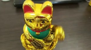 Обзор на Манеки-нэко | Японский талисман