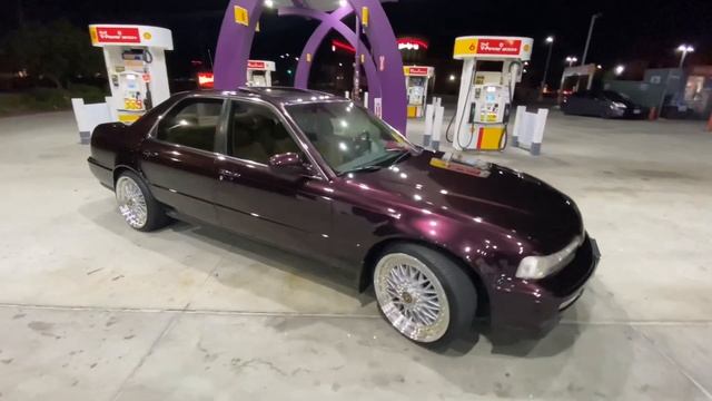 MY ACURA LEGEND ON BBS’ UNDER GAS STATION LIGHTS смотреть онлайн