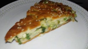 Пирог с Луком и Яйцами в Разрезе.