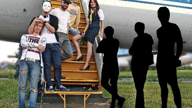 Тамара пьет со всеми! Полетели!/Xlib club/28.08.09 смотреть онлайн