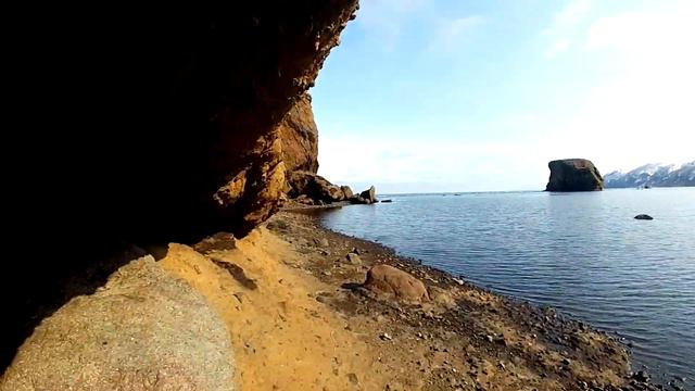 Бухта Тихая весной. Сахалин