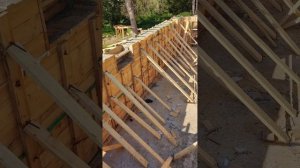 Строим в Селище Кладка Гаража и Разбор Опалубки #дастрой #стройка #фундамент #гараж #дом