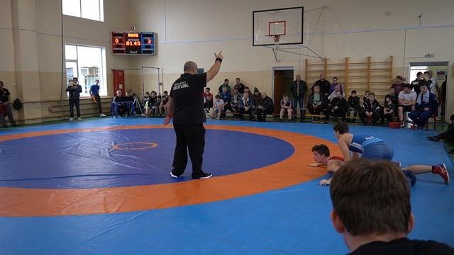 Вес 80 кг. Королёв (Армавир)-Смирнов(Геленджик) Придушил на ковре!