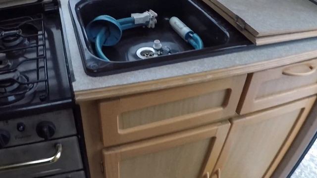 Обзор автодома - туриста малыша крепыша ELDDIS с палаткой 750 кг категория прав В смотреть онлайн