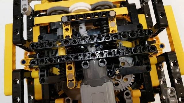 LEGO Technic Motorised Display Turntable