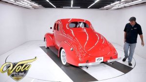 1939 Ford Deluxe for sale at Volo Auto Museum (V20635)