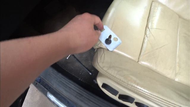 Устранение провиса двери Audi A6 C6. смотреть онлайн