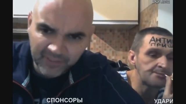 История от Андрюхи и КО"32"Щадило обхаркал мусора, начальника зоны!" смотреть онлайн