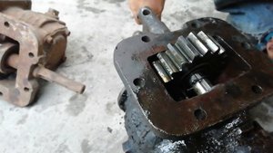 ГАЗ 3307. НЕ ПОДНИМАЕТСЯ КУЗОВ.