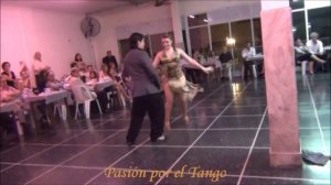 ARIADNA NAVEIRA y FERNANDO SANCHEZ bailando el  Vals VOLVIO LA PRINCESITA en FLOREAL MILONGA