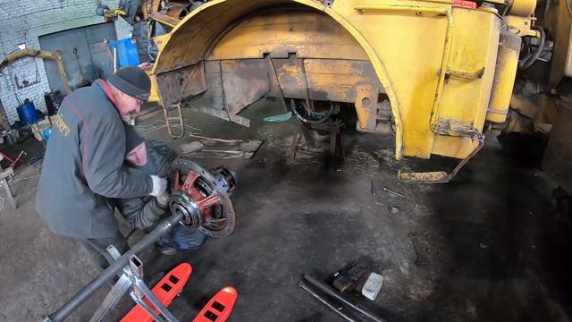 Ремонт трактора К 701М в Самаре. Сергей Савелькин