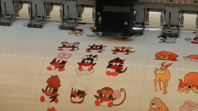 Планшетный режущий плоттер в работе - DSCN2029 смотреть онлайн