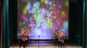 "Топ - топ по паркету"