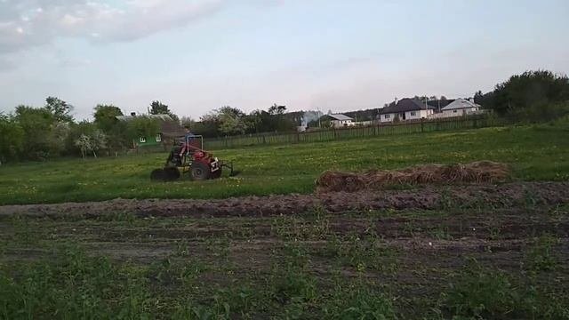 Пахота мотоблок с передним адаптером