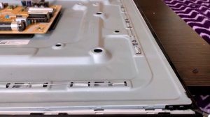 Samsung UE43 без винтовая сборка. Как разобрать. Ремонт подсветки. Блок питания BN44-00947A